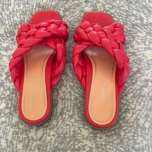 Vionic braided sandals size 8 with arch support